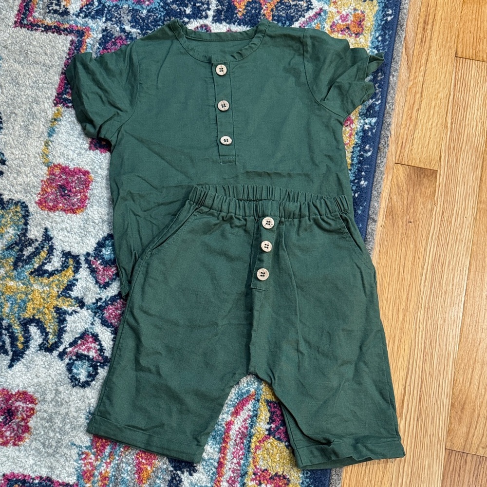 SOLD! SofiaMila play set, 2-3T